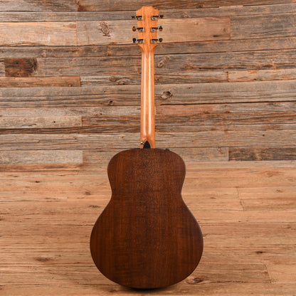 Taylor GTe Grand Theater Urban Ash Natural Acoustic Guitars / Dreadnought