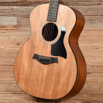 Taylor 114e Natural 2015 Acoustic Guitars / OM and Auditorium