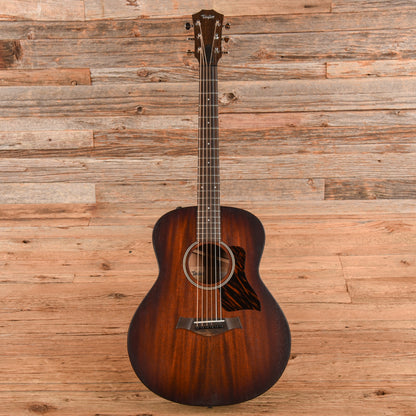 Taylor AD21e Grand Theater Mahogany/Sapele Shaded Edgeburst 2023 Acoustic Guitars / Parlor