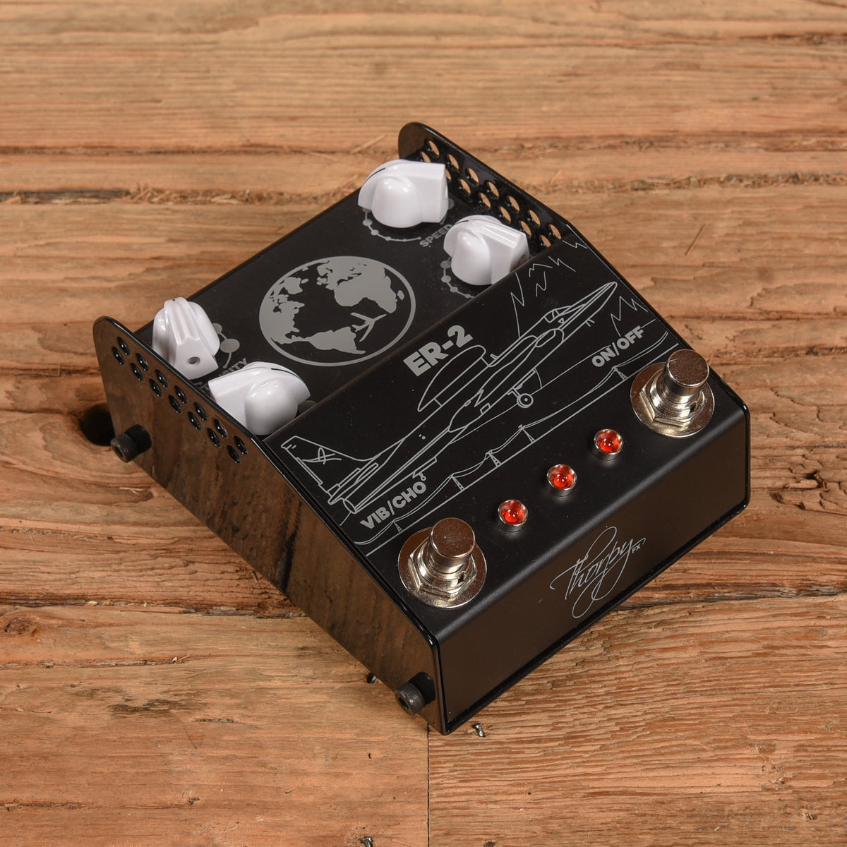 ThorpyFX ER-2 Uni-Vibe Effects and Pedals / Chorus and Vibrato