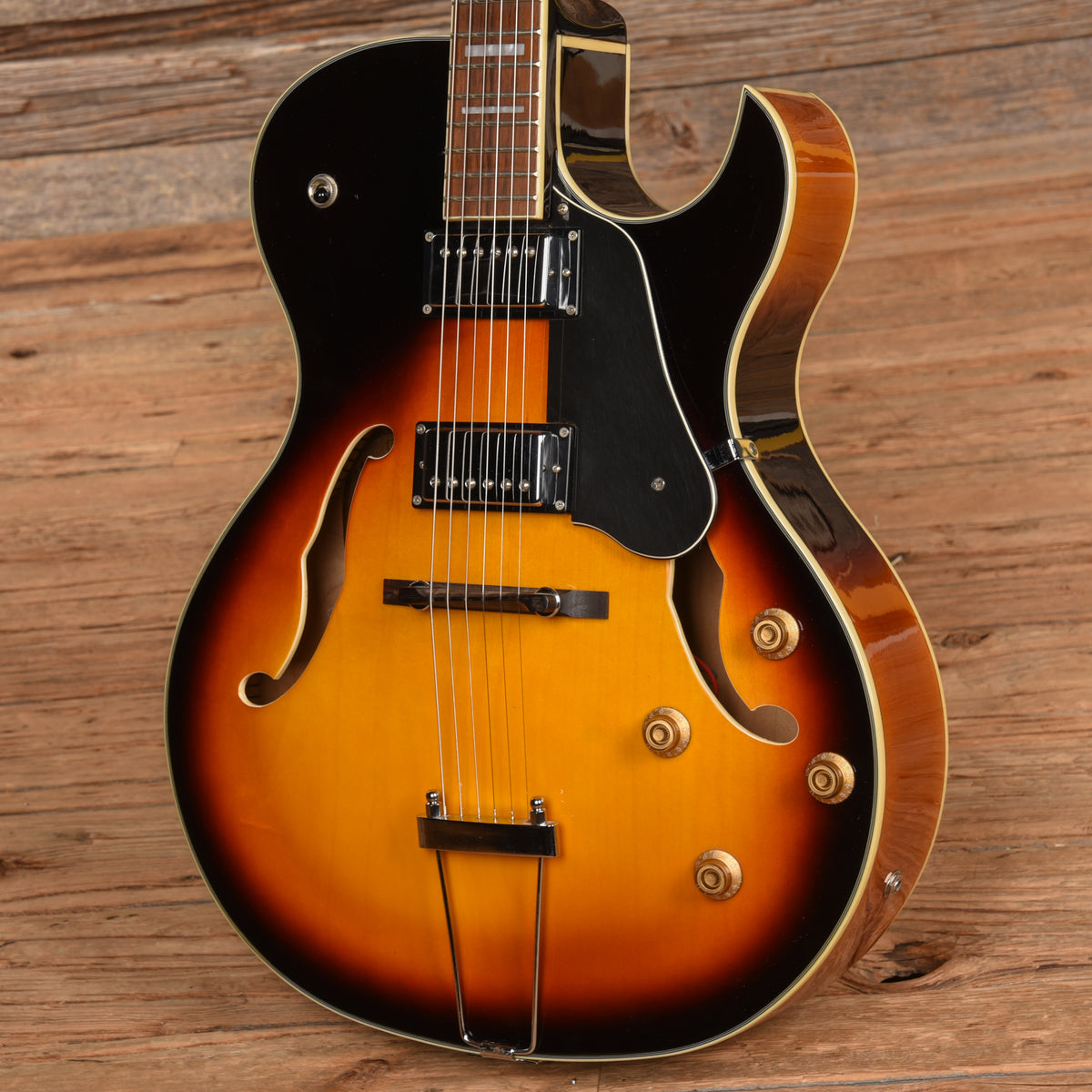 Washburn J-3 TS Sunburst Electric Guitars / Hollow Body