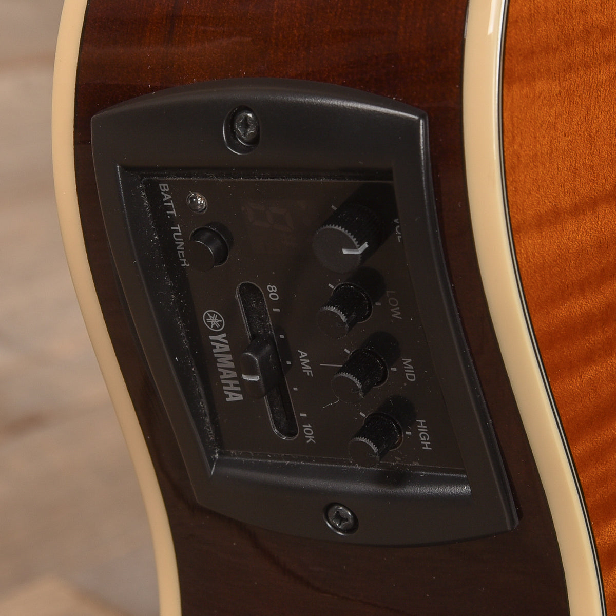Yamaha APX600FM Flame Maple Amber Acoustic-Electric Guitar Acoustic Guitars / Built-in Electronics