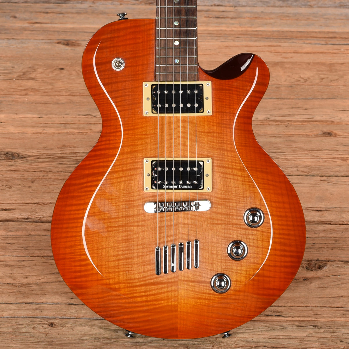 Yamaha AES260 Sunburst 2003 Electric Guitars