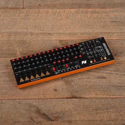 Analogue Solutions Generator CV/Gate Sequencer Keyboards and Synths / Synths / Eurorack