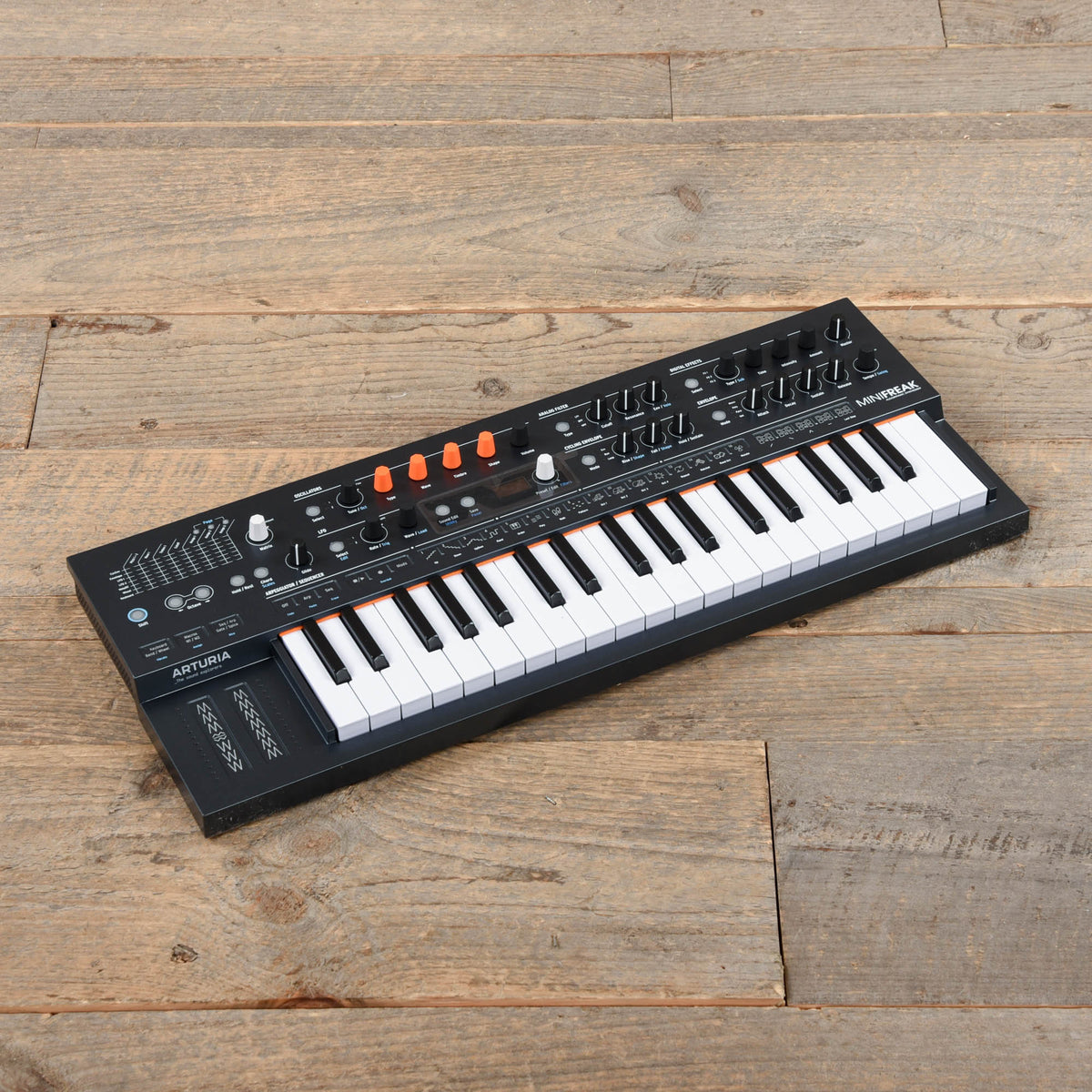 Arturia MiniFreak Polyphonic Hybrid Keyboard Synthesizer Keyboards and Synths / Synths / Digital Synths