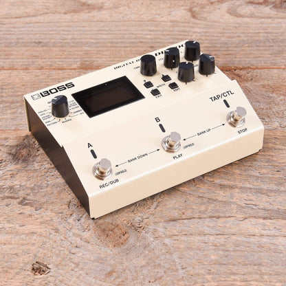 Boss DD-500 Digital Delay Effects and Pedals / Delay