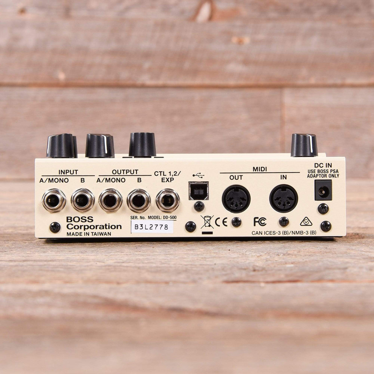 Boss DD-500 Digital Delay Effects and Pedals / Delay