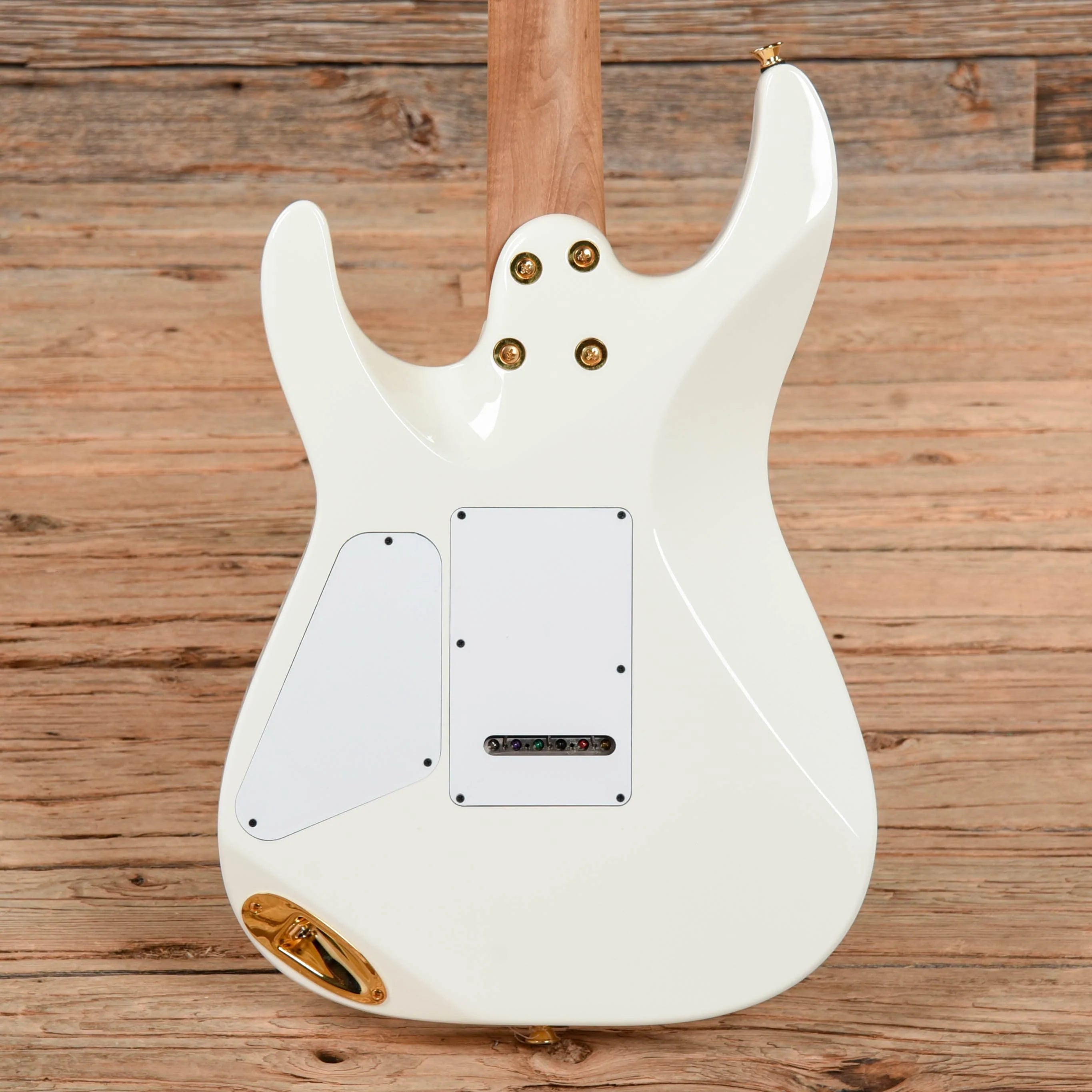 Charvel Pro-Mod DK24 HSS 2PT CM Snow White Electric Guitars / Solid Body