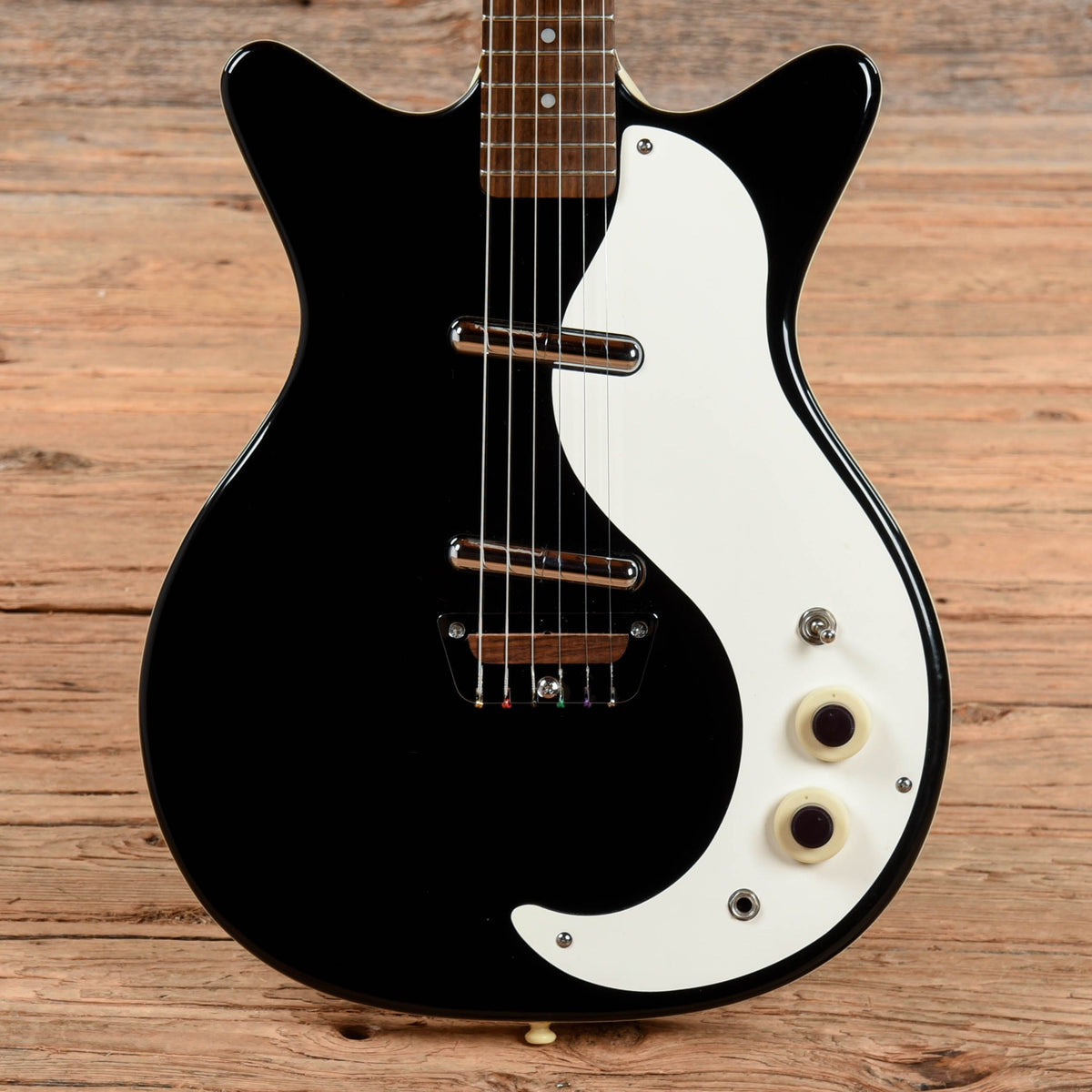 Danelectro Black Black Electric Guitars / Solid Body