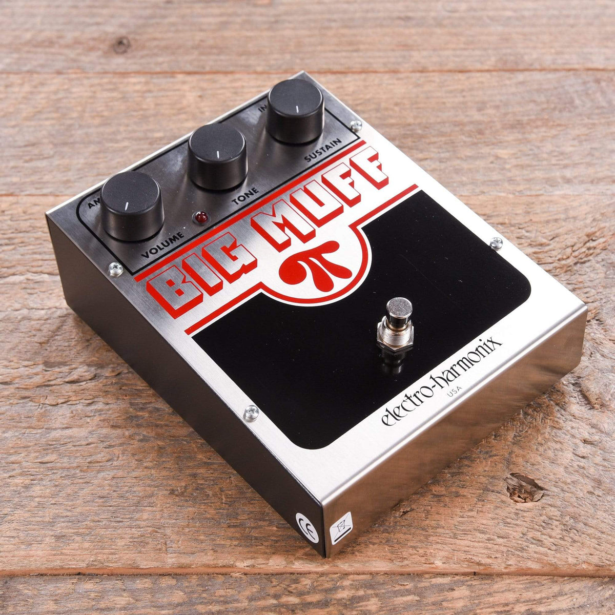 Electro-Harmonix Big Muff Pi Classic Chassis Effects and Pedals / Distortion