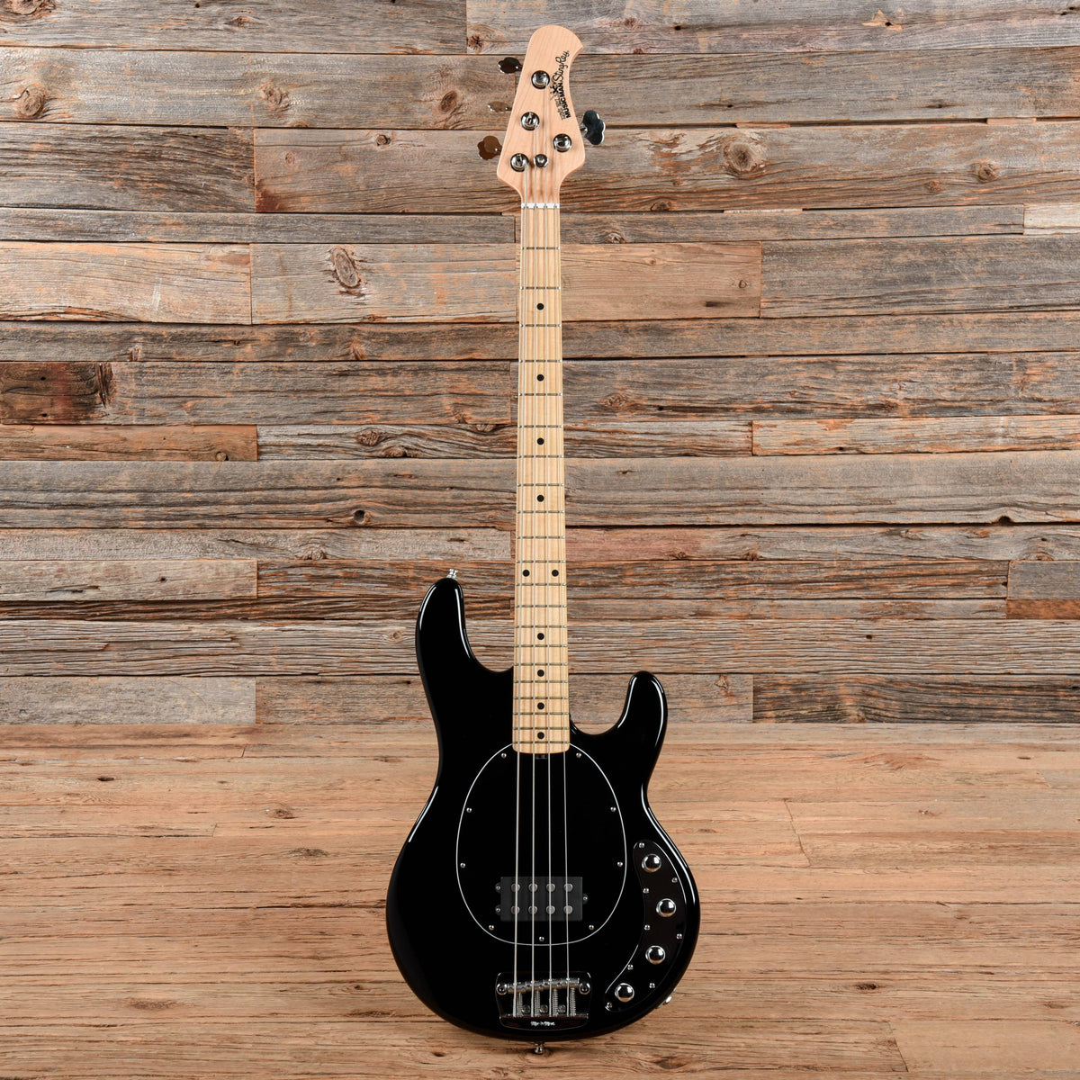 Ernie Ball Music Man Stingray 4H Black 2016 Bass Guitars / 4-String