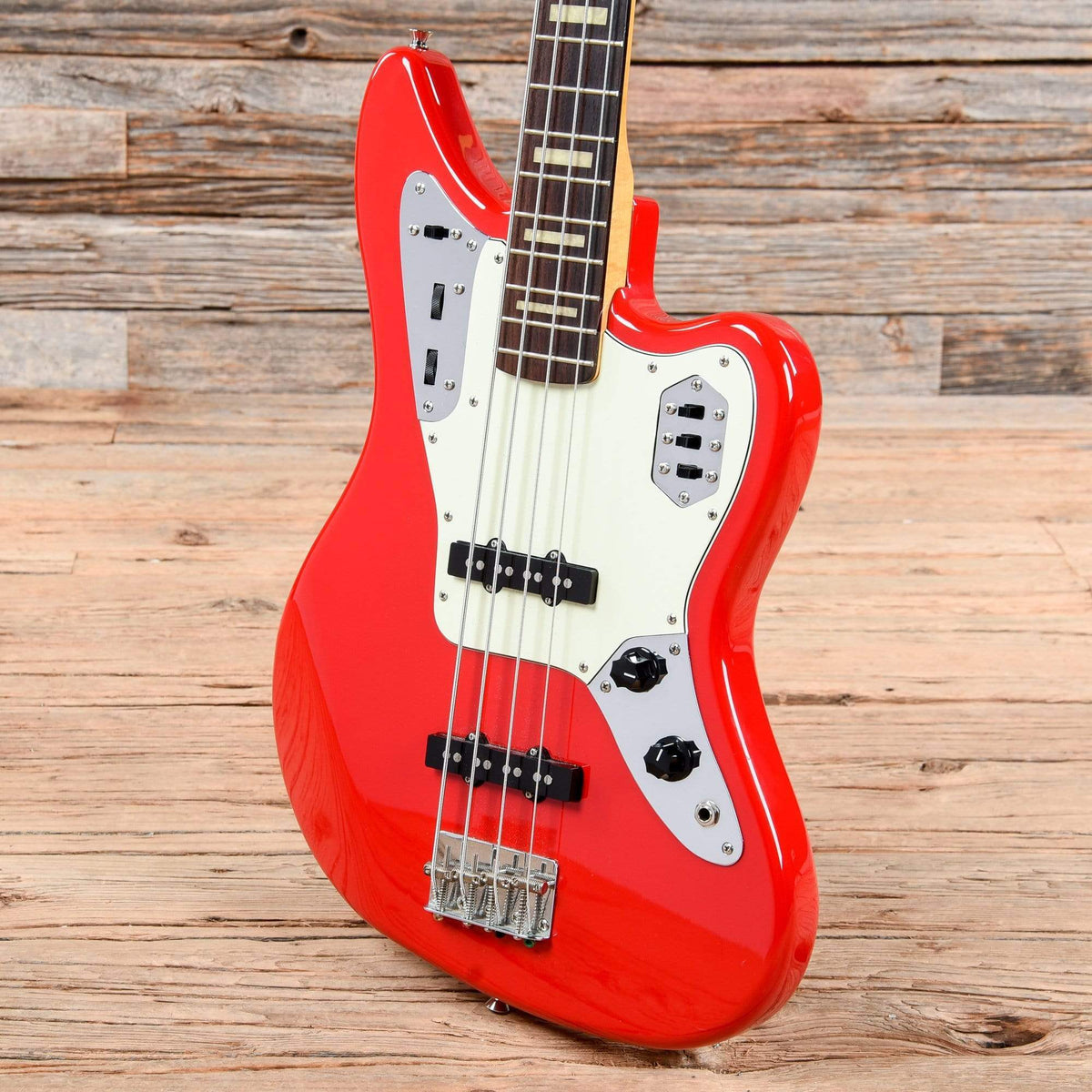 Fender Jaguar Bass Hot Rod Red 2007 Bass Guitars / 4-String