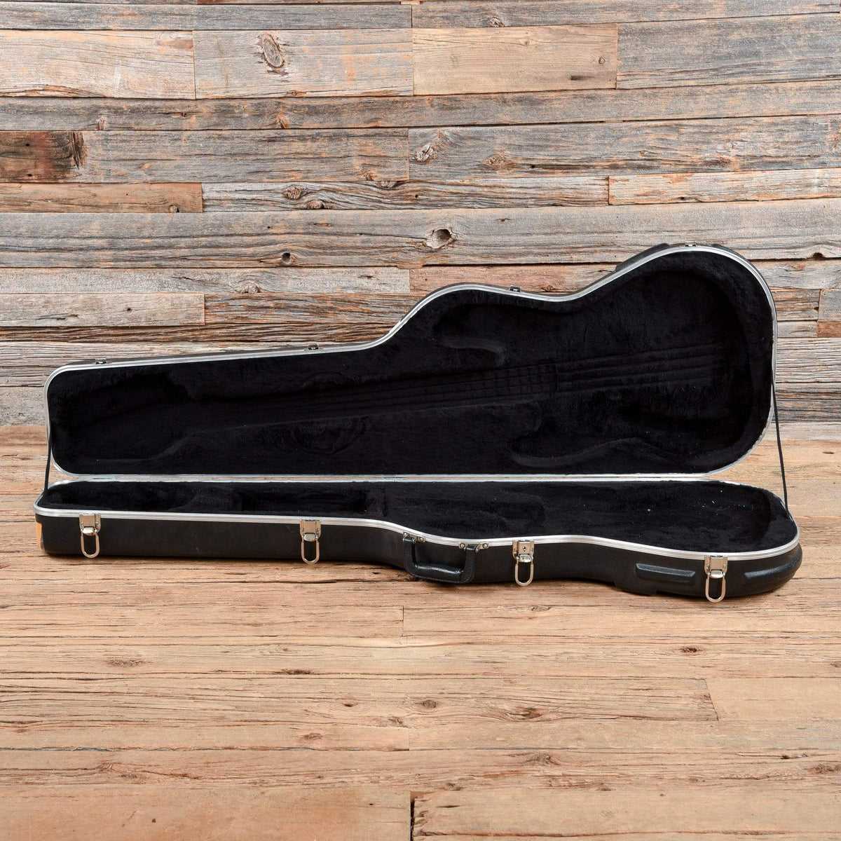 Fender Standard Jazz Bass Black 1995 Bass Guitars / 4-String