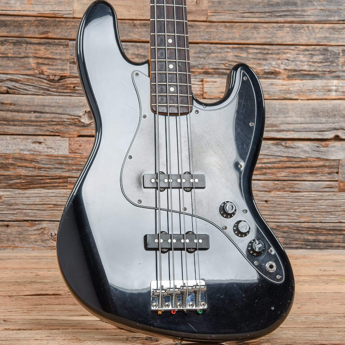 Fender Standard Jazz Bass Black 1995 Bass Guitars / 4-String