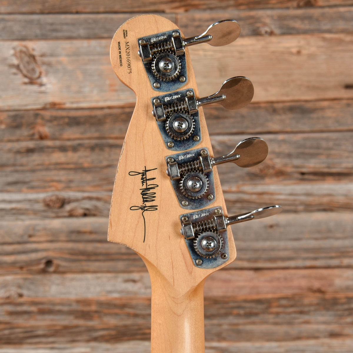 Fender Justin Meldal-Johnsen Road Worn Signature Mustang Bass Faded Daphne Blue 2020 Bass Guitars / Short Scale