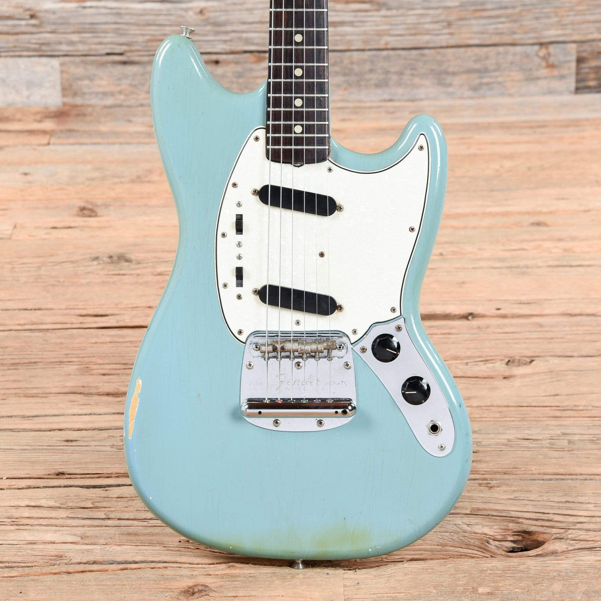 Fender Mustang Daphne Blue 1965 Electric Guitars / Solid Body