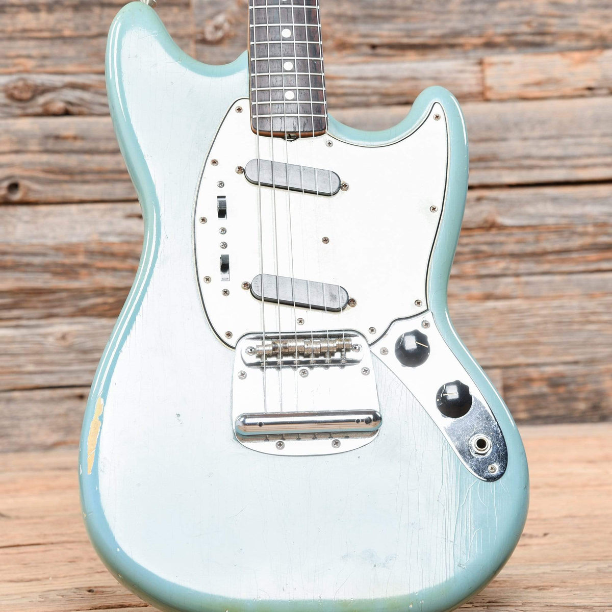 Fender Mustang Daphne Blue 1965 Electric Guitars / Solid Body