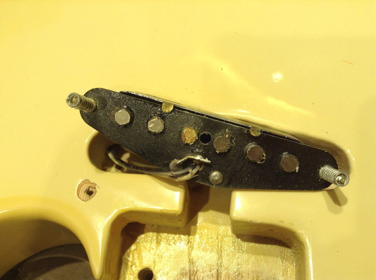 Fender  Olympic White 1969 Electric Guitars / Solid Body