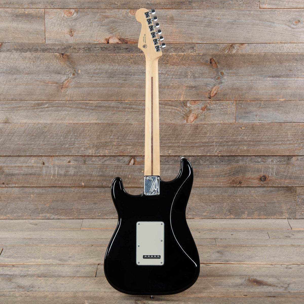 Fender Player Stratocaster Black Electric Guitars / Solid Body