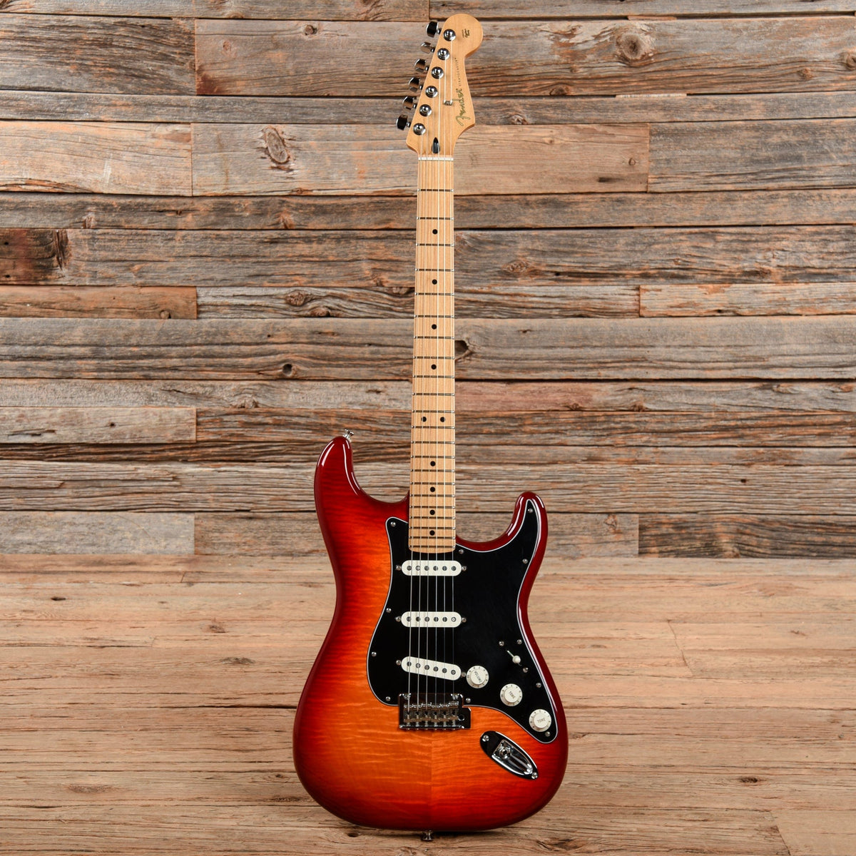 Fender Player Stratocaster Plus Top Aged Cherry Burst 2019 Electric Guitars / Solid Body