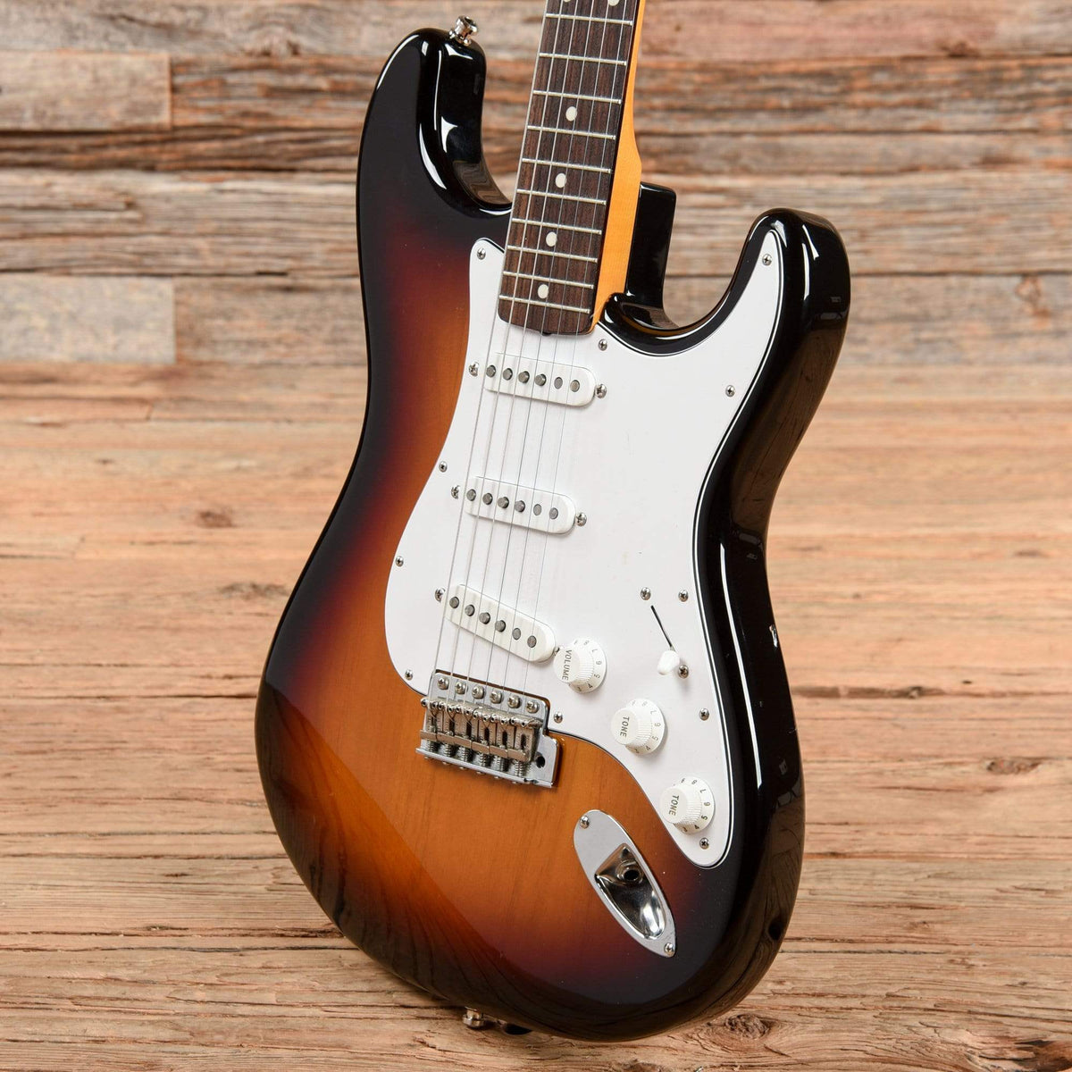 Fender ST-62 Stratocaster Sunburst Electric Guitars / Solid Body