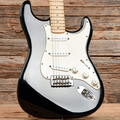 Fender Standard Stratocaster Black 2003 Electric Guitars / Solid Body