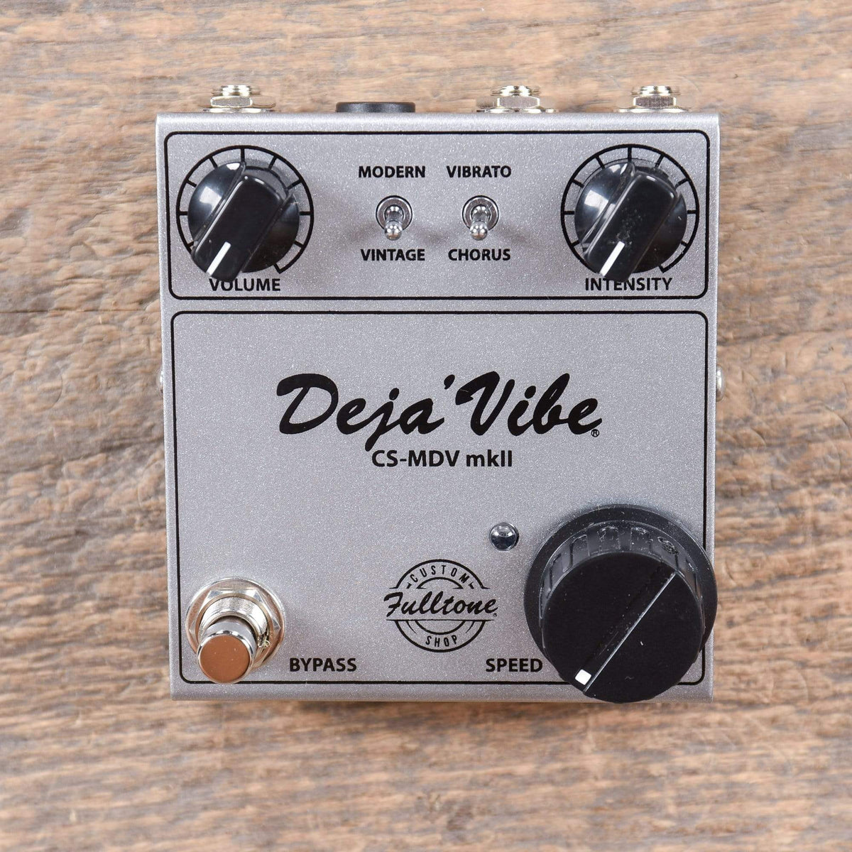 Fulltone Custom Shop Mini Deja Vibe MKII Effects and Pedals / Amp Modeling