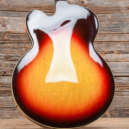 Gibson ES-350T Sunburst 1977 Electric Guitars / Hollow Body
