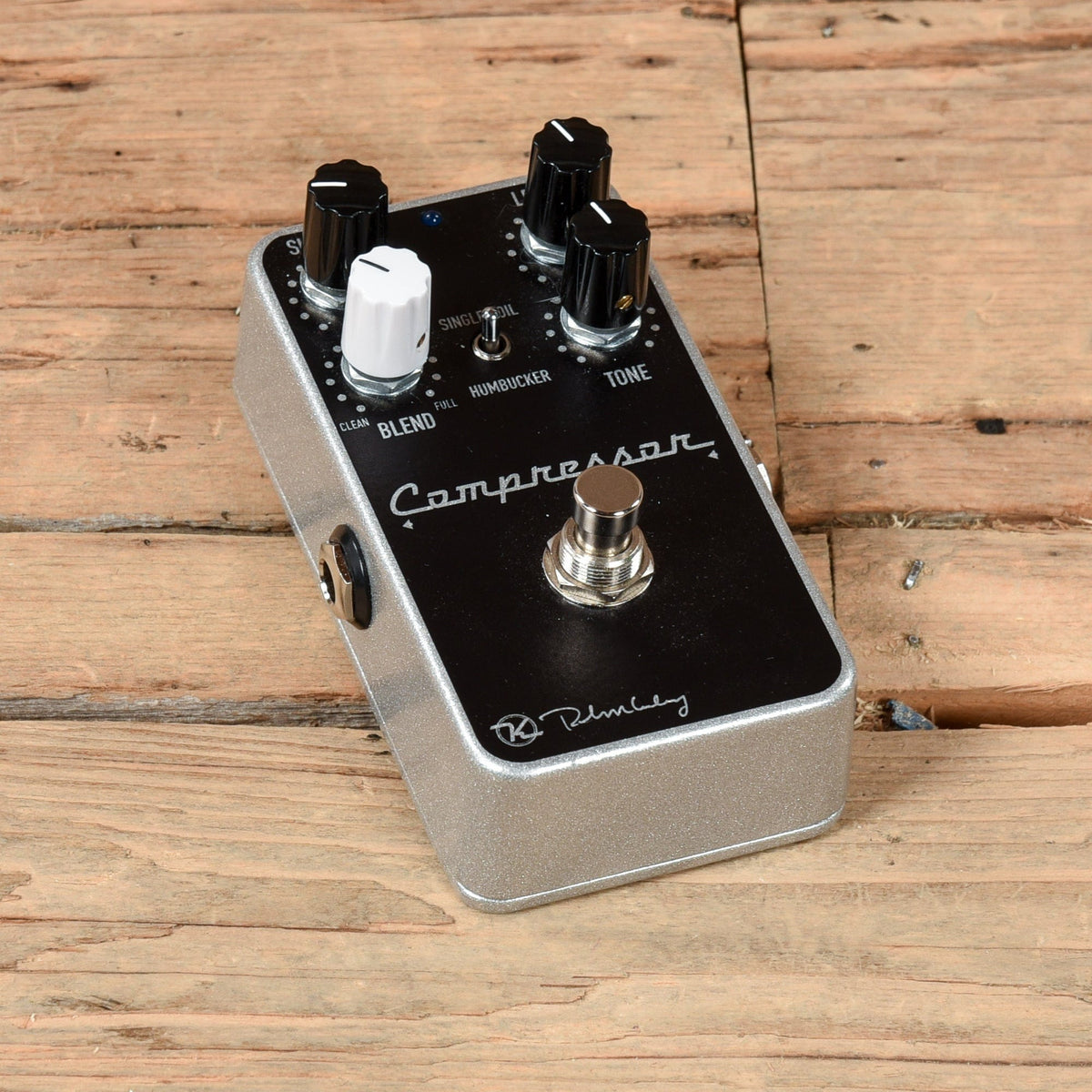 Keeley Compressor Plus Effects and Pedals / Chorus and Vibrato