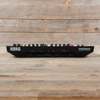 Korg Modwave Wavetable Synthesizer Keyboards and Synths / Synths / Analog Synths