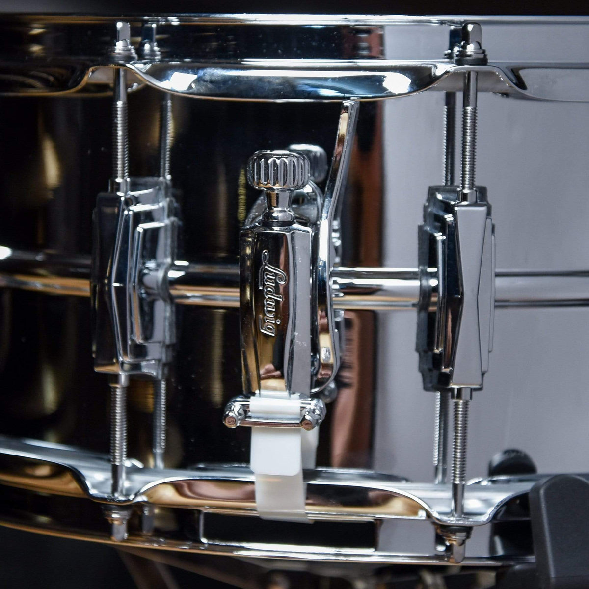 Ludwig Vistalite 14/16/18/26/6.5x14 5pc. Drum Kit Pink Drums and Percussion / Acoustic Drums / Full Acoustic Kits