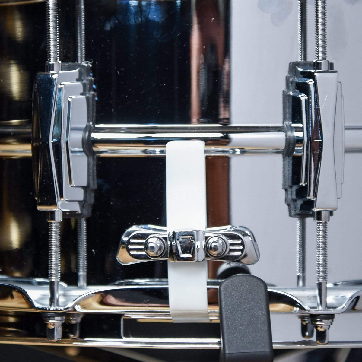 Ludwig Vistalite 14/16/18/26/6.5x14 5pc. Drum Kit Pink Drums and Percussion / Acoustic Drums / Full Acoustic Kits