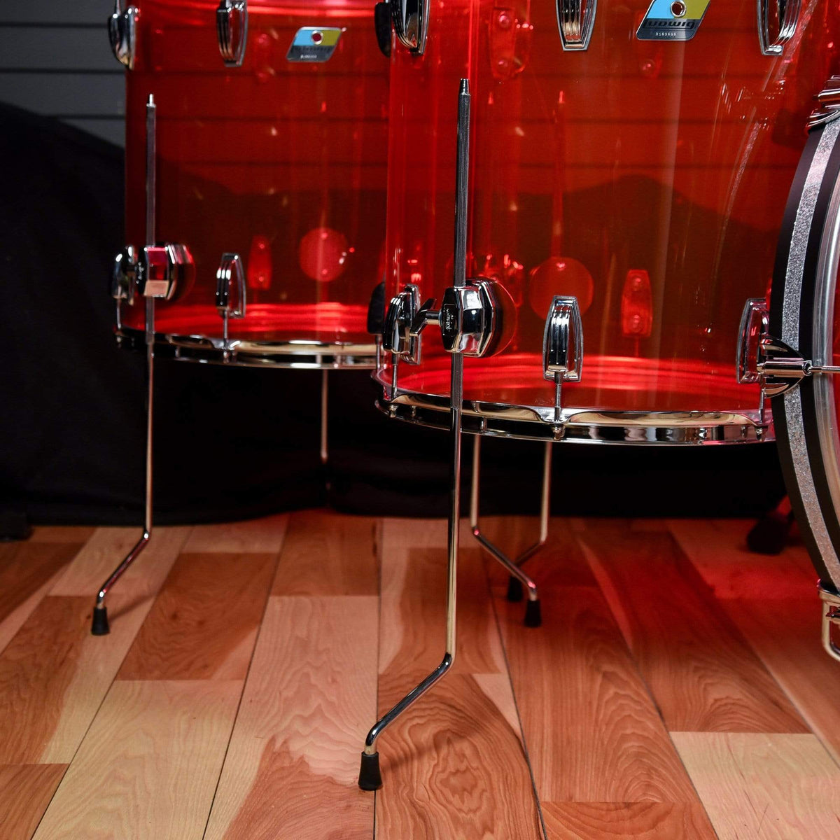 Ludwig Vistalite 14/16/18/26/6.5x14 5pc. Drum Kit Pink Drums and Percussion / Acoustic Drums / Full Acoustic Kits
