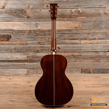 Martin "OO" 14-Fret 2015  Sunburst NAMM Summer Special Acoustic Guitars / Concert