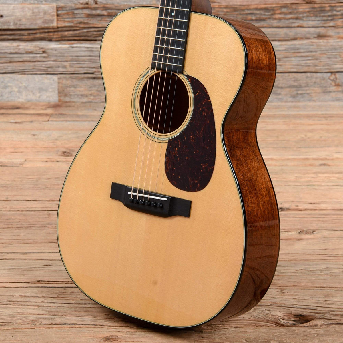 Martin Standard Series 00-18 Natural 2020 Acoustic Guitars / Concert
