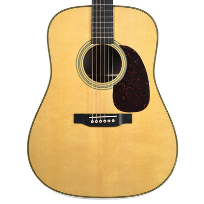 Martin HD-28 Natural Acoustic Guitars / Dreadnought