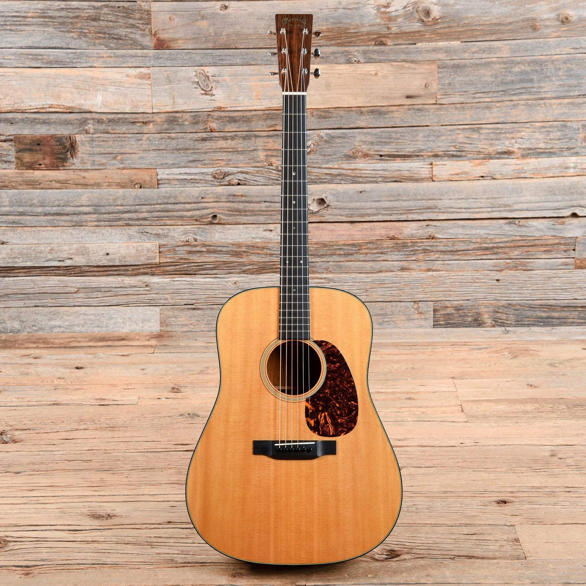 Martin Standard Series D-18 Natural 2013 Acoustic Guitars / Dreadnought