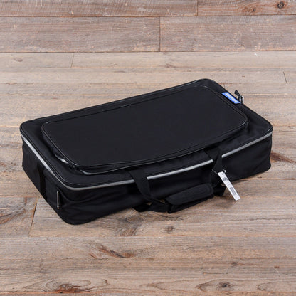 Pedaltrain Deluxe Soft Case for Classic 2 Pedalboard Effects and Pedals / Pedalboards and Power Supplies