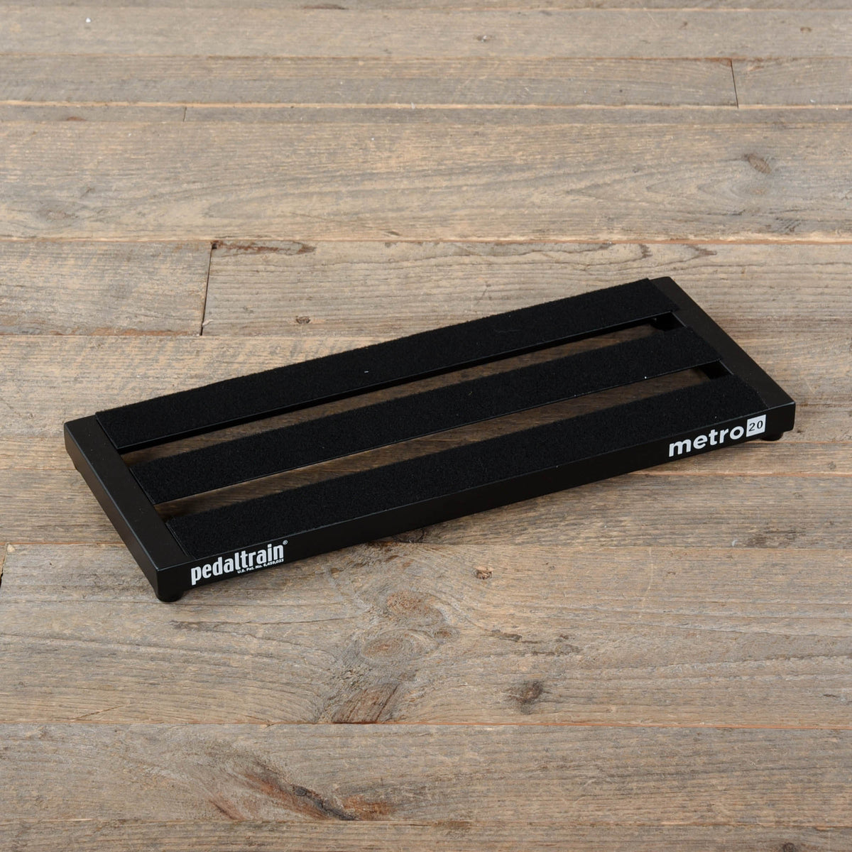 Pedaltrain Metro 20 Pedalboard 3 Rails 20x8 w/Soft Case Effects and Pedals / Pedalboards and Power Supplies