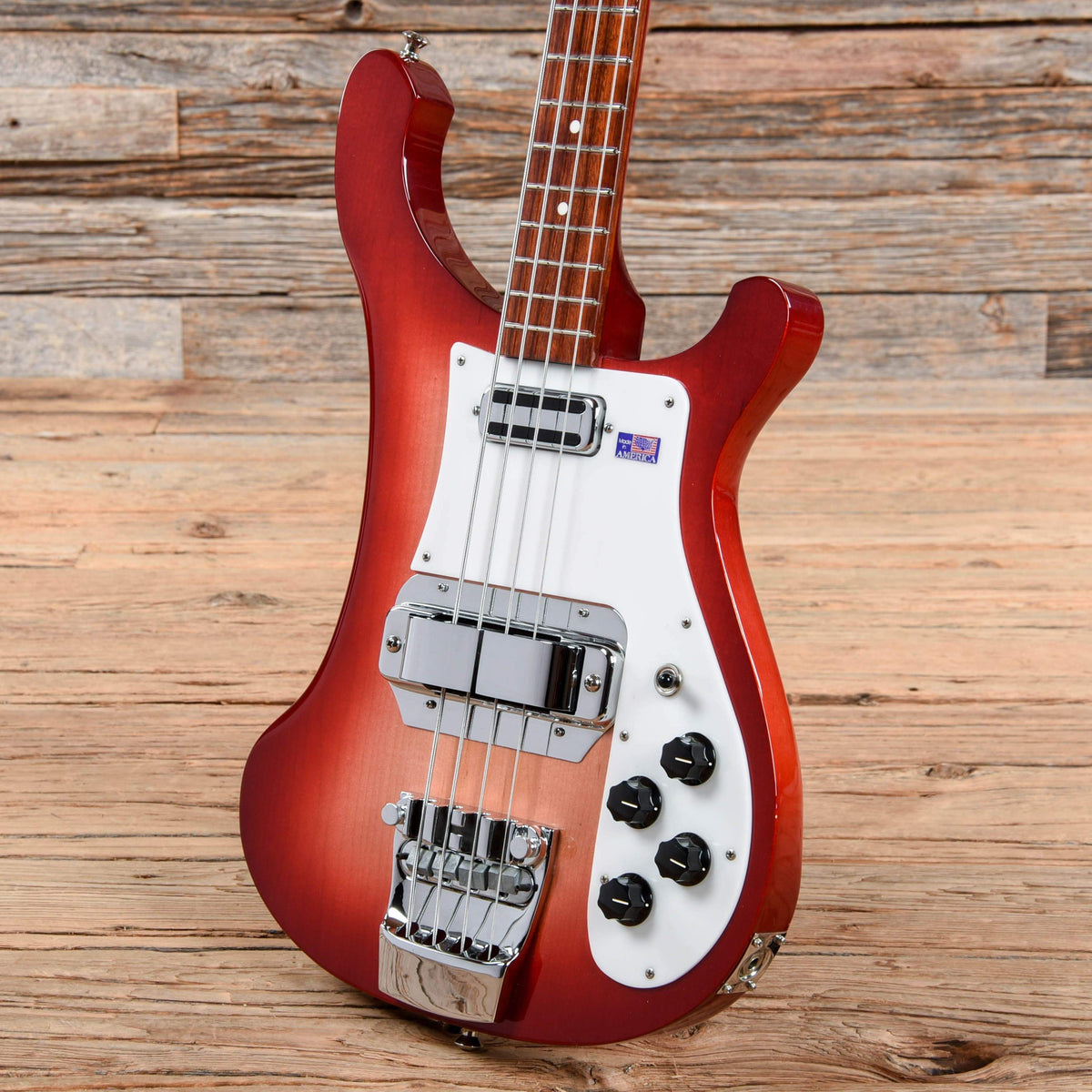 Rickenbacker 4001V63 Fireglo 2005 Bass Guitars / Short Scale