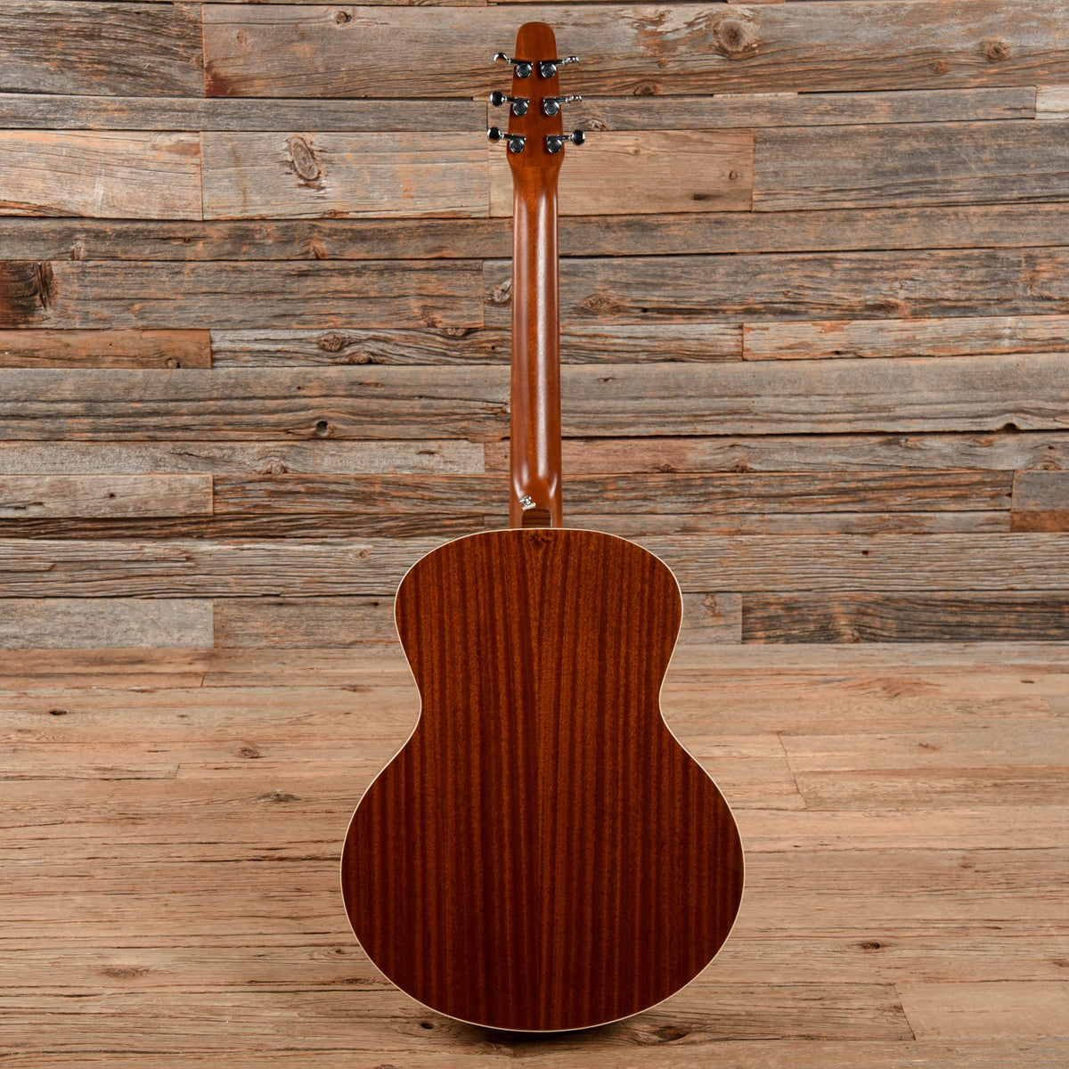 Seagull Maritime Mini Jumbo Natural Acoustic Guitars / Jumbo