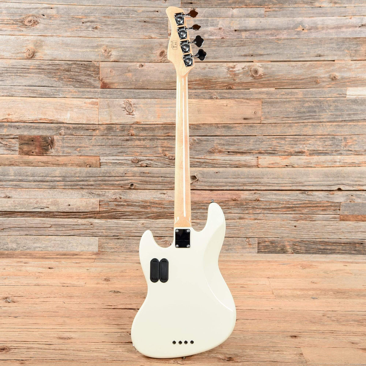 Sire Marcus Miller V7 Antique White 2019 Bass Guitars / 4-String