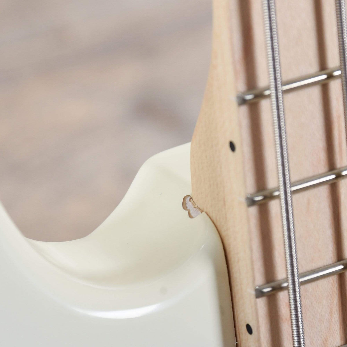 Squier Affinity Precision Bass PJ Olympic White Bass Guitars / 4-String