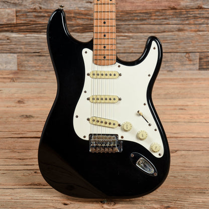 Squier Standard Stratocaster Black 1992 Electric Guitars / Solid Body