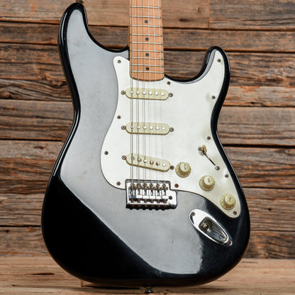 Squier Standard Stratocaster Black 1992 Electric Guitars / Solid Body