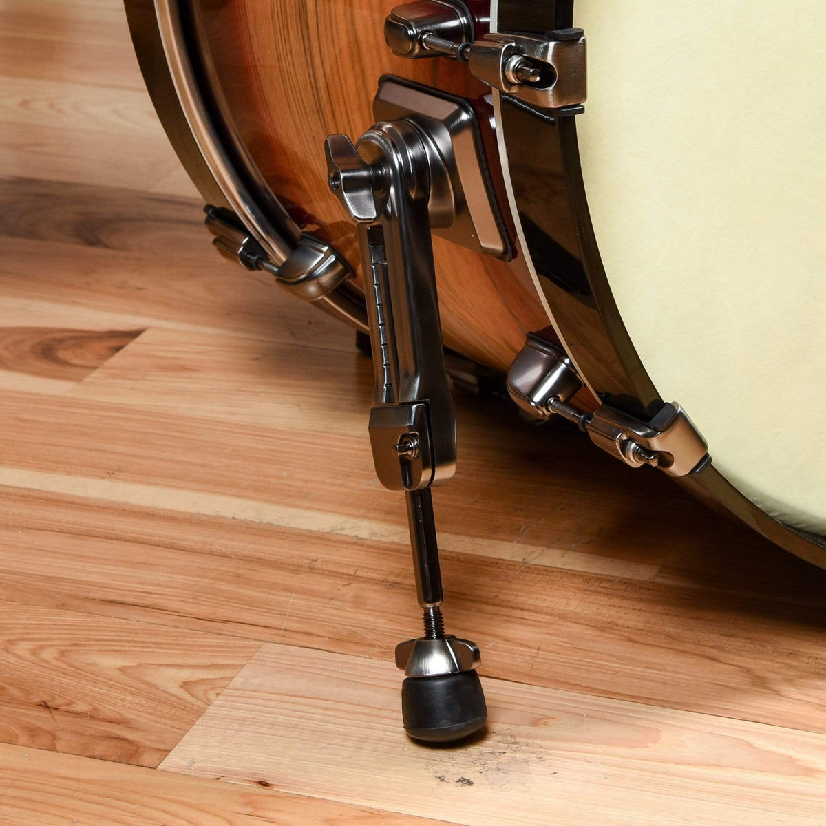 Tama Starclassic 12/16/22 3pc. Maple Exotic Drum Kit Ruby Pacific Walnut Burst w/Smoked Black Nickel Hardware Drums and Percussion / Acoustic Drums / Full Acoustic Kits
