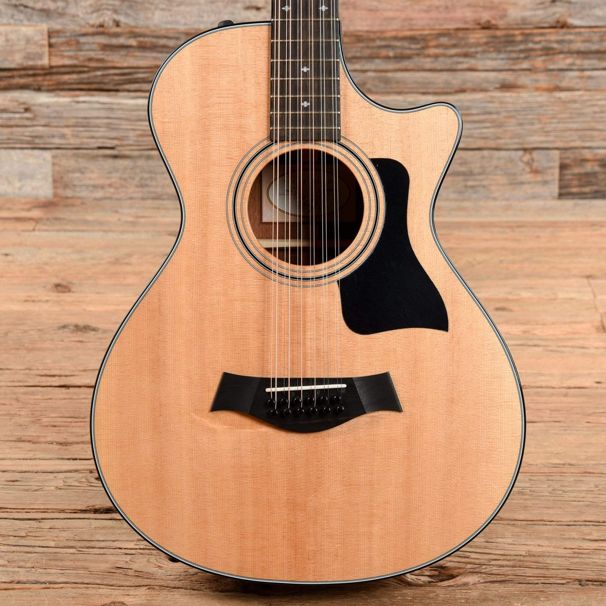 Taylor 352ce 12-Fret Natural 2017 Acoustic Guitars / Concert