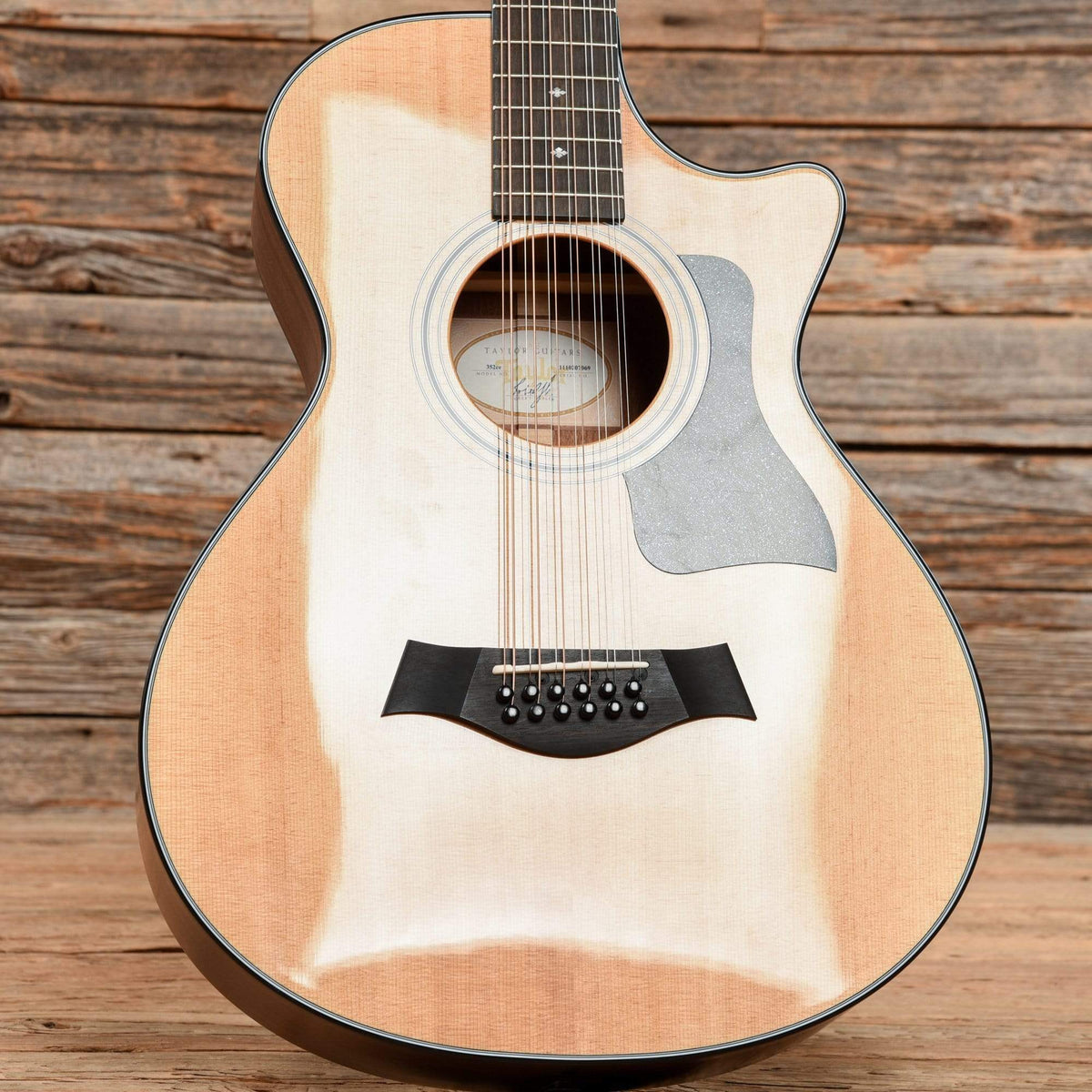 Taylor 352ce 12-Fret Natural 2017 Acoustic Guitars / Concert