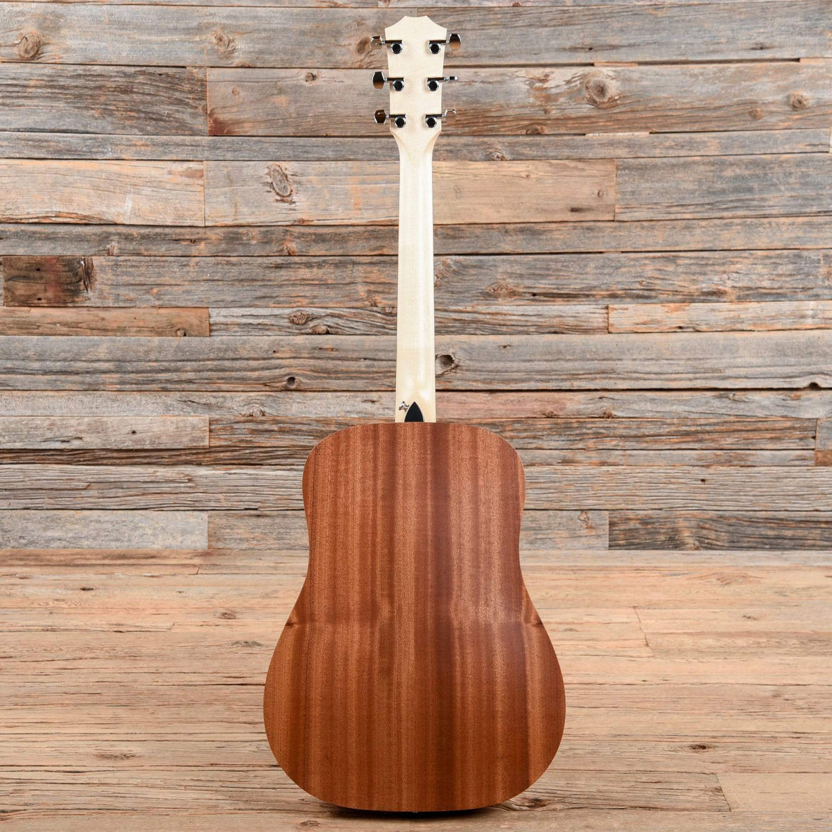 Taylor Academy 10 Dreadnought Sitka/Sapele Maple Neck Acoustic Guitars / Dreadnought
