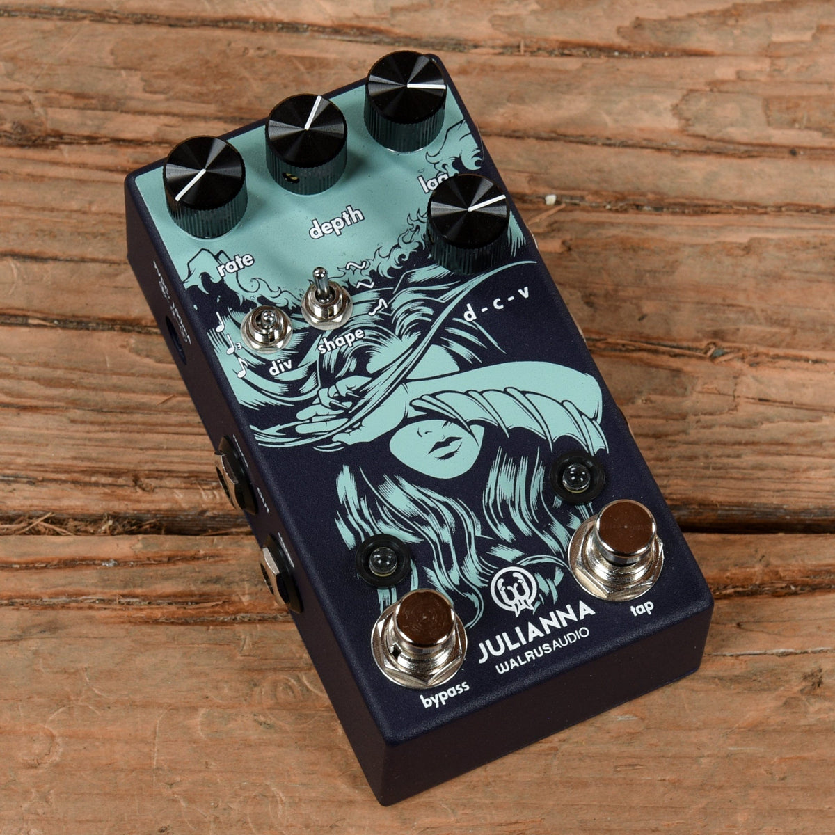 Walrus Julianna Deluxe Chorus/Vibrato Effects and Pedals / Chorus and Vibrato